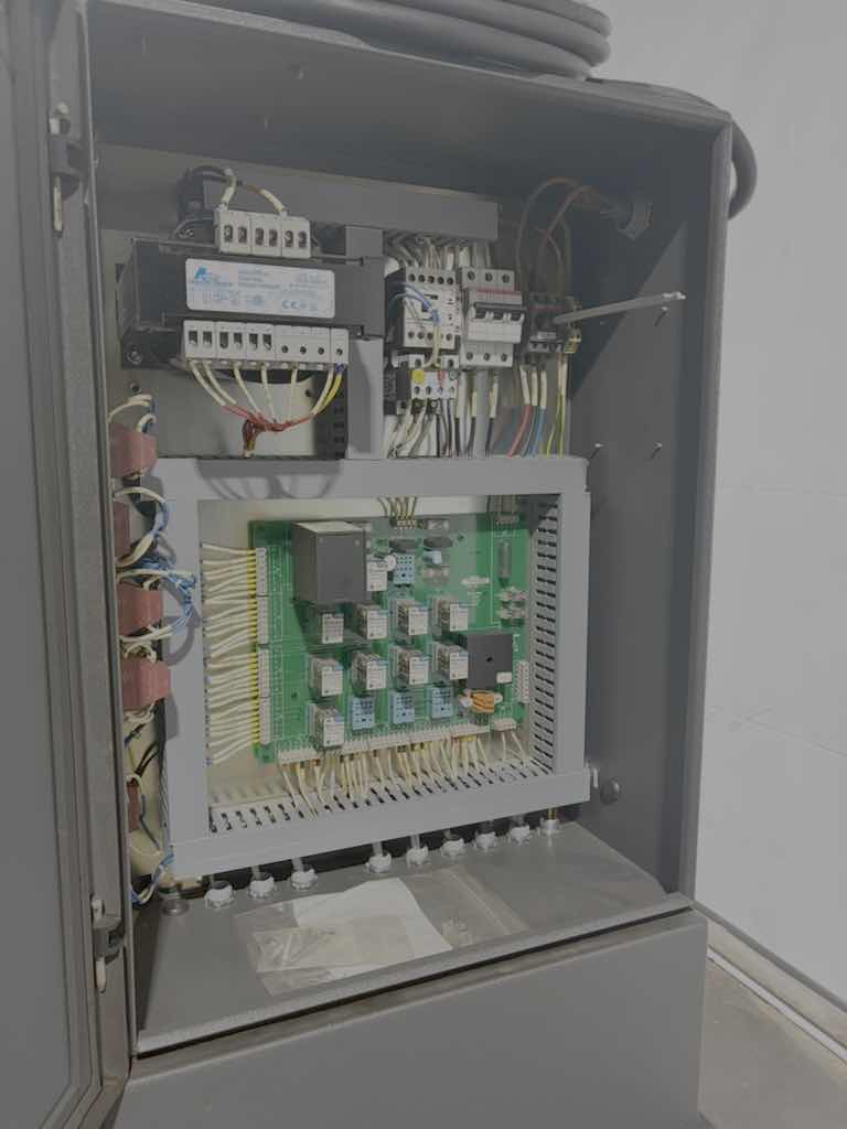 Pre Owned Haeger 618 PLus-H Insertion Machine